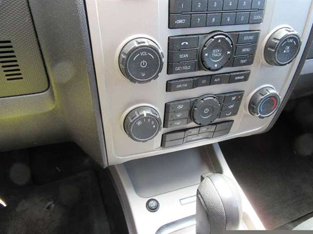 Ford Escape 2009 photo 16